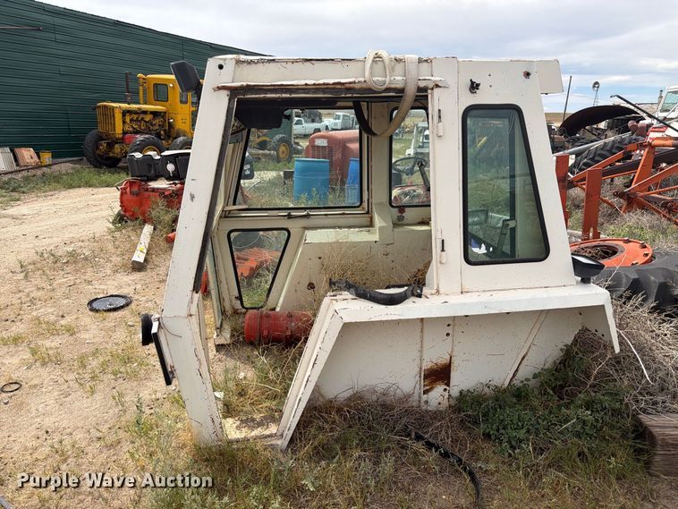 image for item EW2205 1976 Case 970 tractor