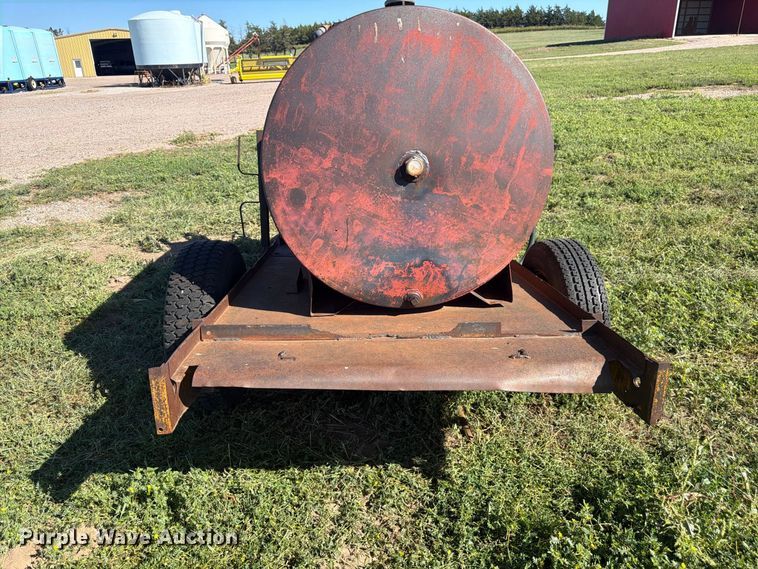 image for item EW2217 Fuel tank trailer