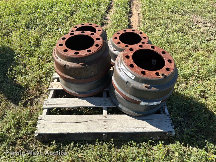 image for item EW2220 (6) brake drums