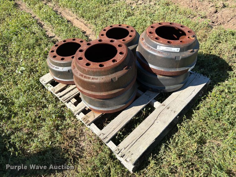 image for item EW2220 (6) brake drums