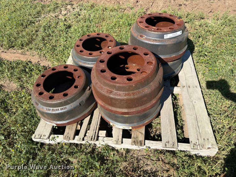 image for item EW2220 (6) brake drums