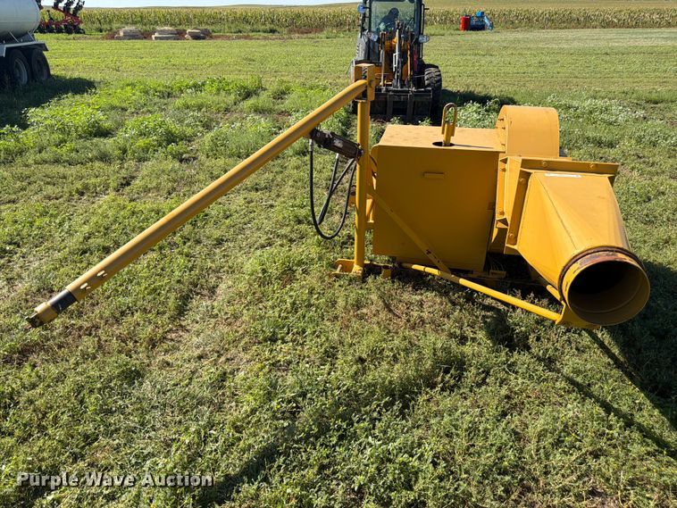 image for item EW2221 Hitchcock straw blower