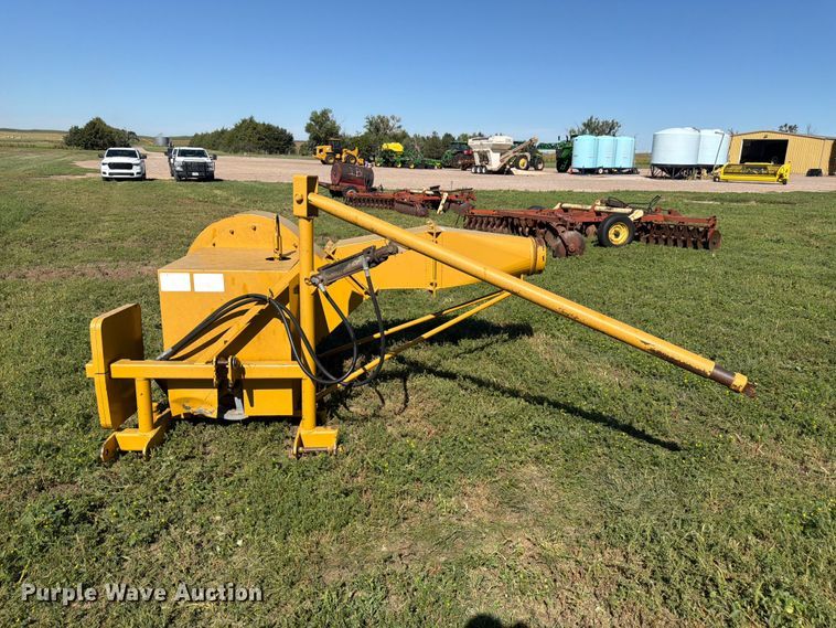 image for item EW2221 Hitchcock straw blower