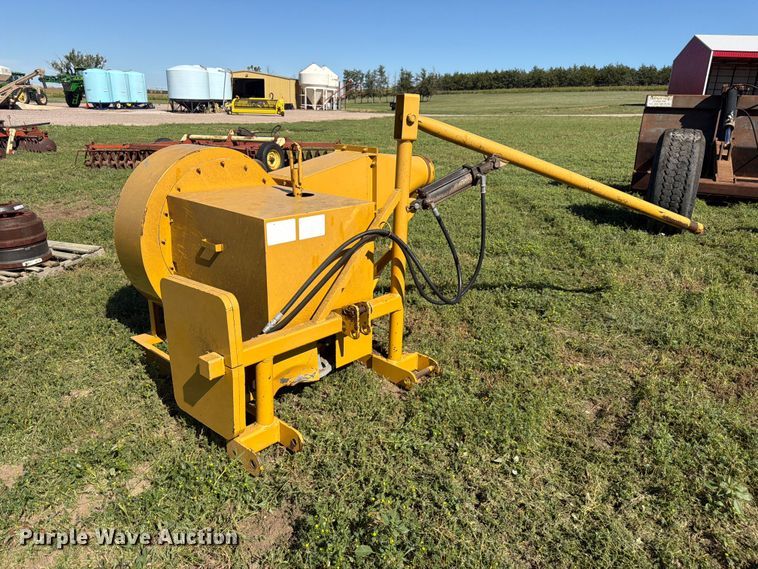 image for item EW2221 Hitchcock straw blower