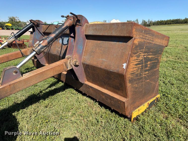 image for item EW2222 Box blade