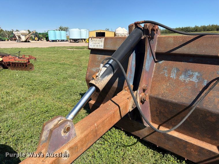 image for item EW2222 Box blade