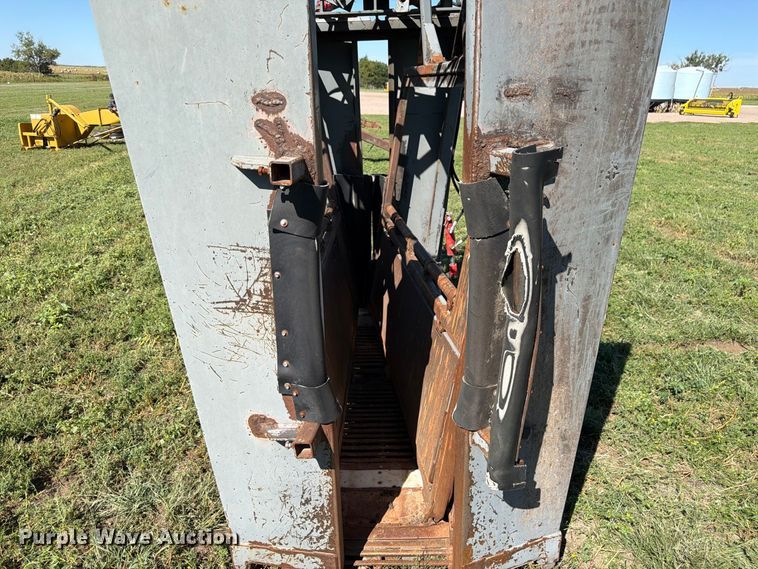 image for item EW2224 Moly Silencer  squeeze chute
