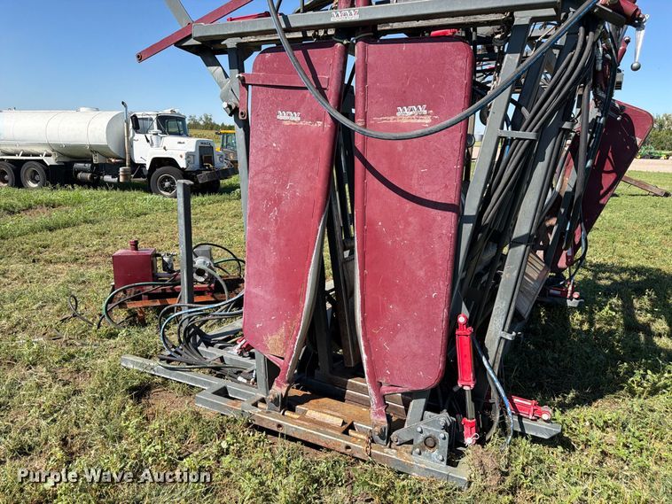 image for item EW2225 WW Livestock Systems  squeeze chute