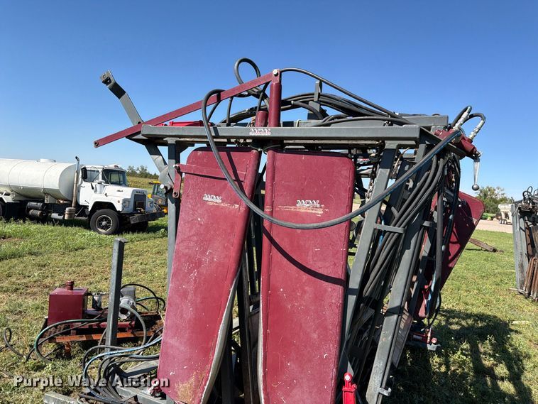 image for item EW2225 WW Livestock Systems  squeeze chute