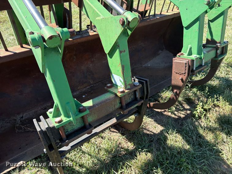 image for item EW2229 Wheel loader grapple bucket