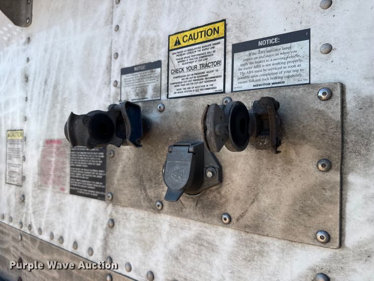 image for item EW4252 2017 Timpte grain trailer