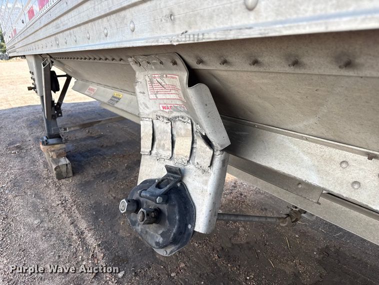 image for item EW4252 2017 Timpte grain trailer