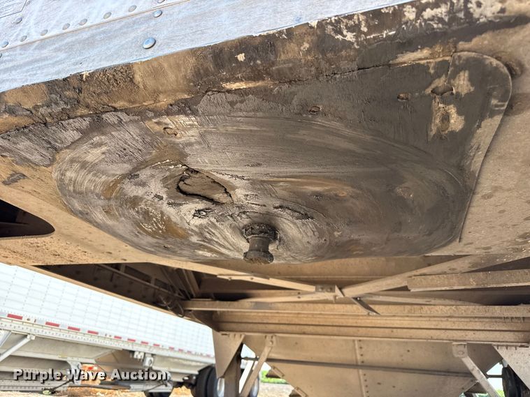 image for item EW4252 2017 Timpte grain trailer