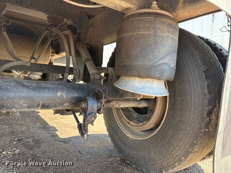 image for item EW4252 2017 Timpte grain trailer