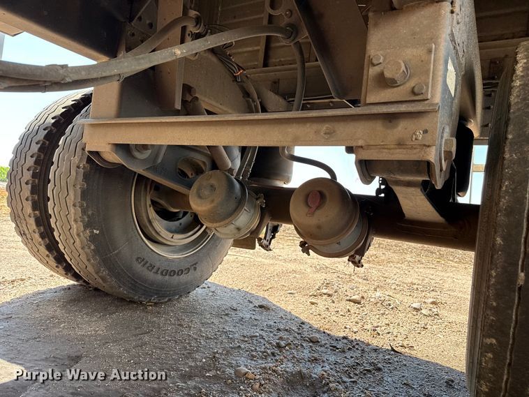image for item EW4252 2017 Timpte grain trailer
