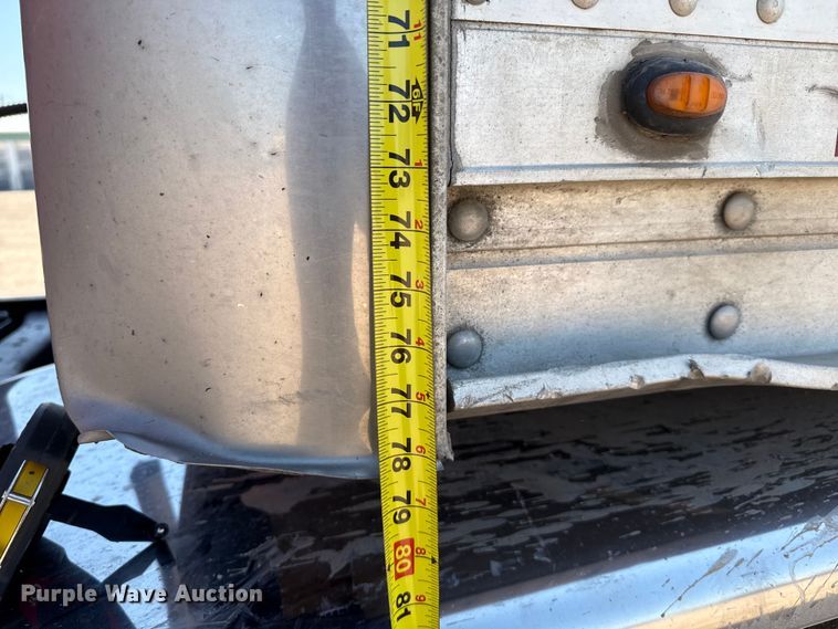 image for item EW4254 2017 Wilson DWH-650 grain trailer
