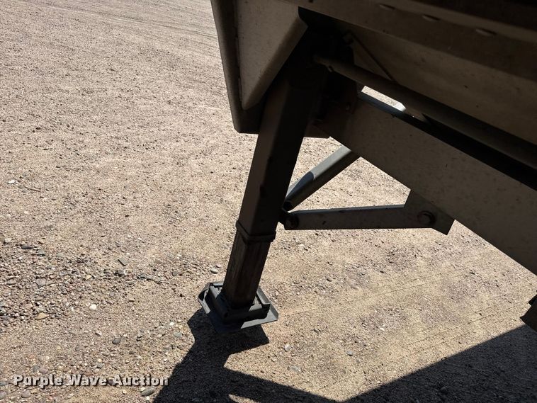 image for item EW4254 2017 Wilson DWH-650 grain trailer