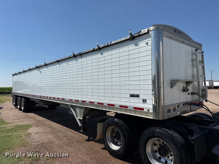 image for item EW4255 2024 Wilson DWH-750 grain trailer