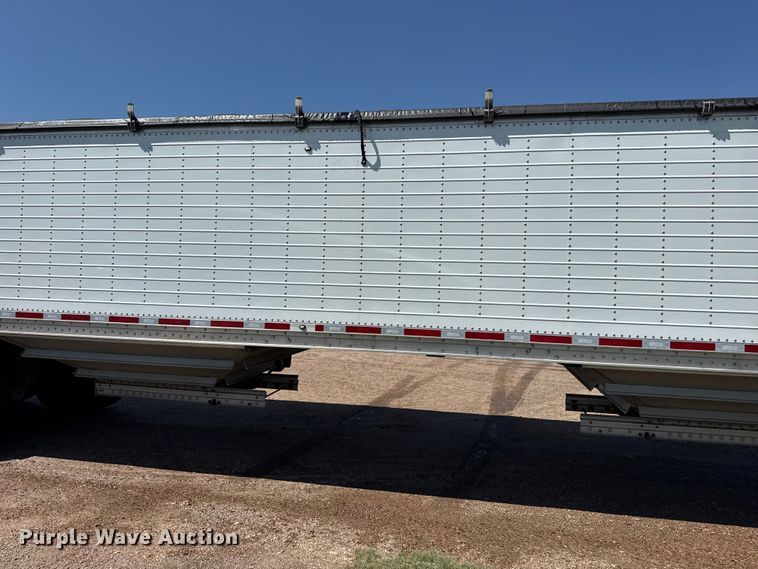 image for item EW4255 2024 Wilson DWH-750 grain trailer