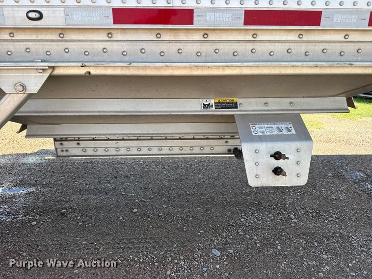 image for item EW4255 2024 Wilson DWH-750 grain trailer