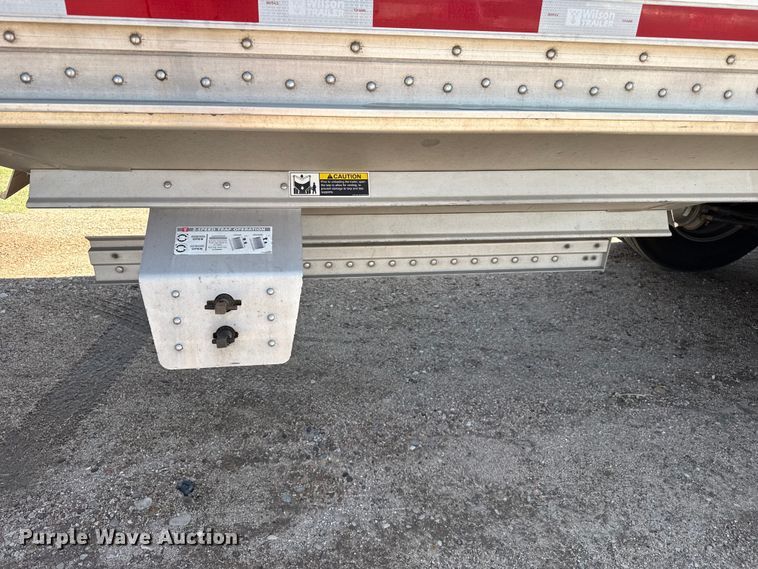 image for item EW4255 2024 Wilson DWH-750 grain trailer