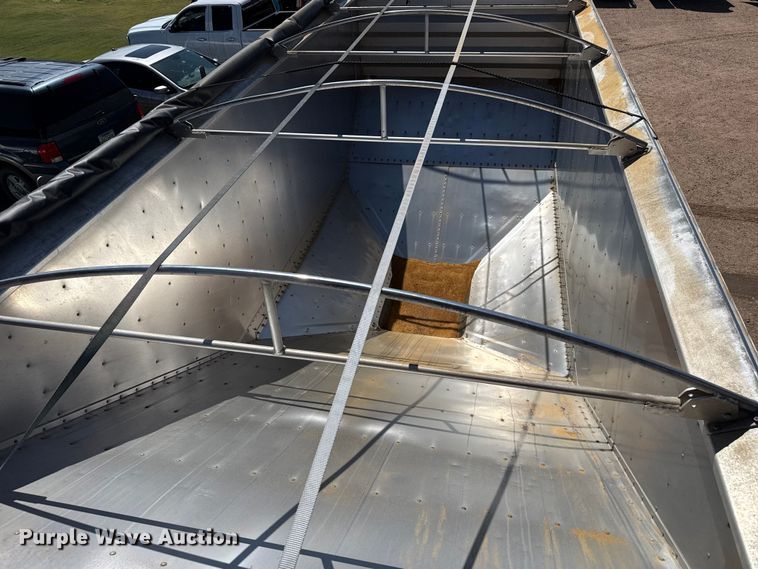 image for item EW4255 2024 Wilson DWH-750 grain trailer