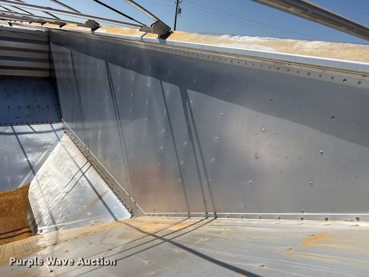 image for item EW4255 2024 Wilson DWH-750 grain trailer