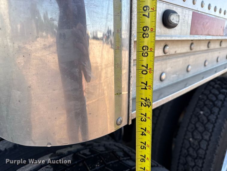 image for item EW4255 2024 Wilson DWH-750 grain trailer