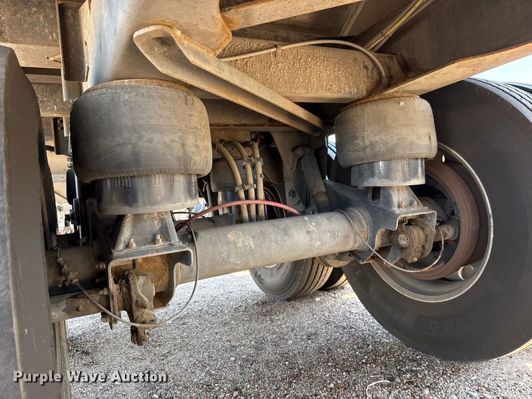 image for item EW4255 2024 Wilson DWH-750 grain trailer