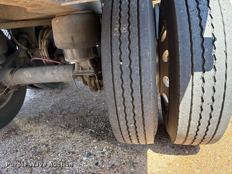 image for item EW4255 2024 Wilson DWH-750 grain trailer
