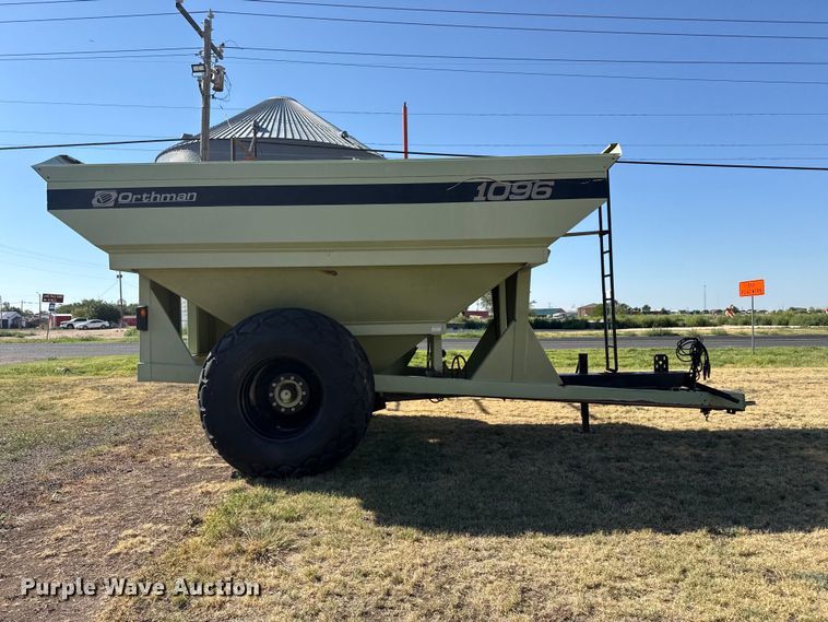 image for item EW4259 Orthman 1096 grain cart