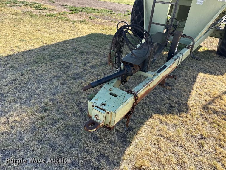 image for item EW4259 Orthman 1096 grain cart