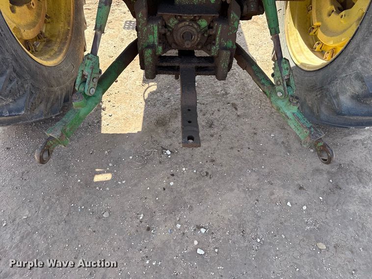 image for item EW4270 1980 John Deere 4440 tractor
