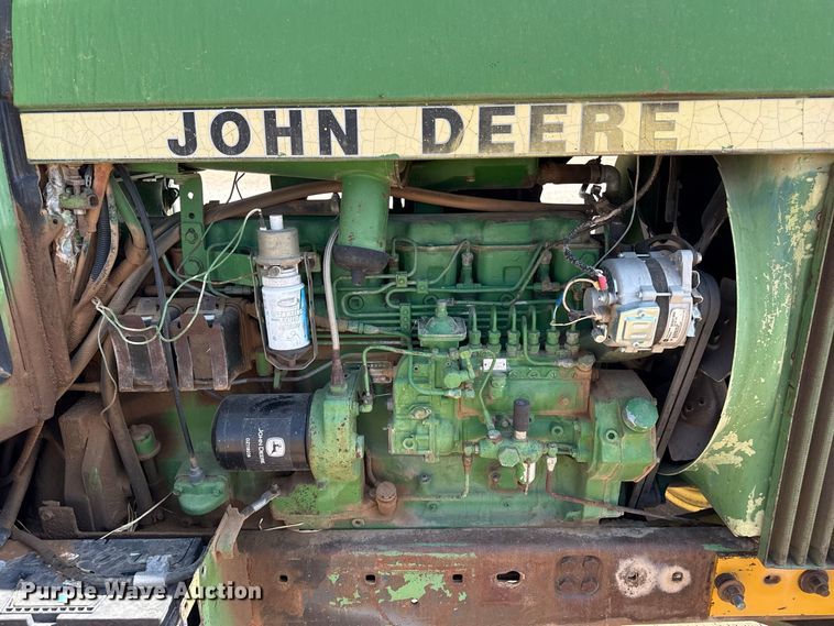 image for item EW4270 1980 John Deere 4440 tractor