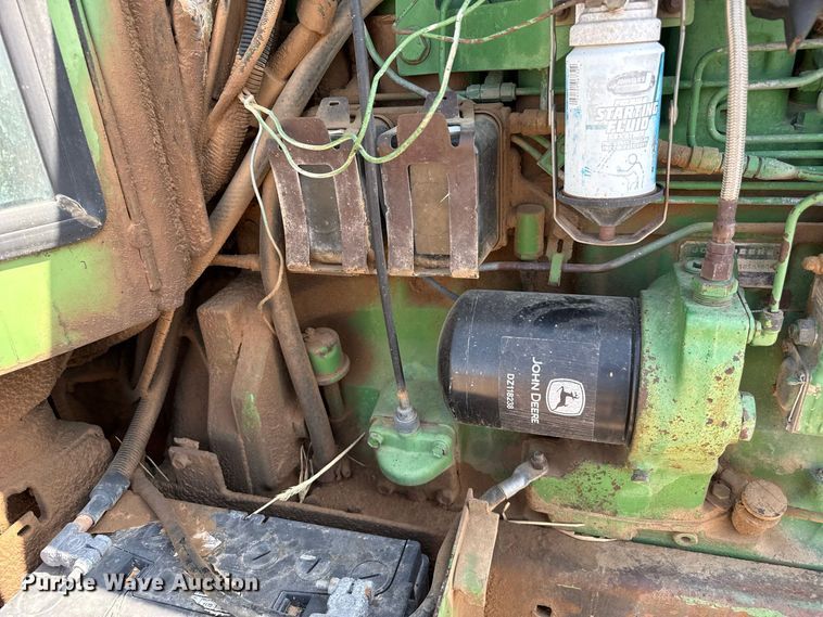 image for item EW4270 1980 John Deere 4440 tractor
