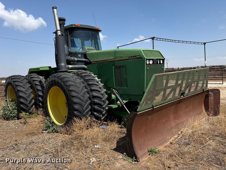 image for item EW4271 1993 John Deere 8770 4WD tractor