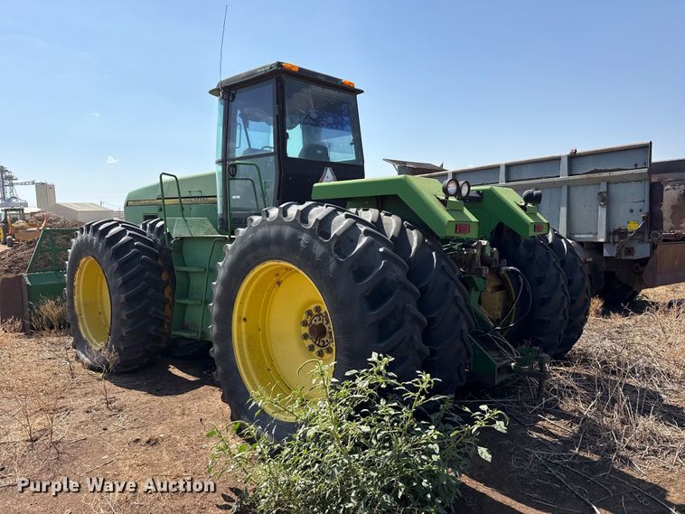 image for item EW4271 1993 John Deere 8770 4WD tractor