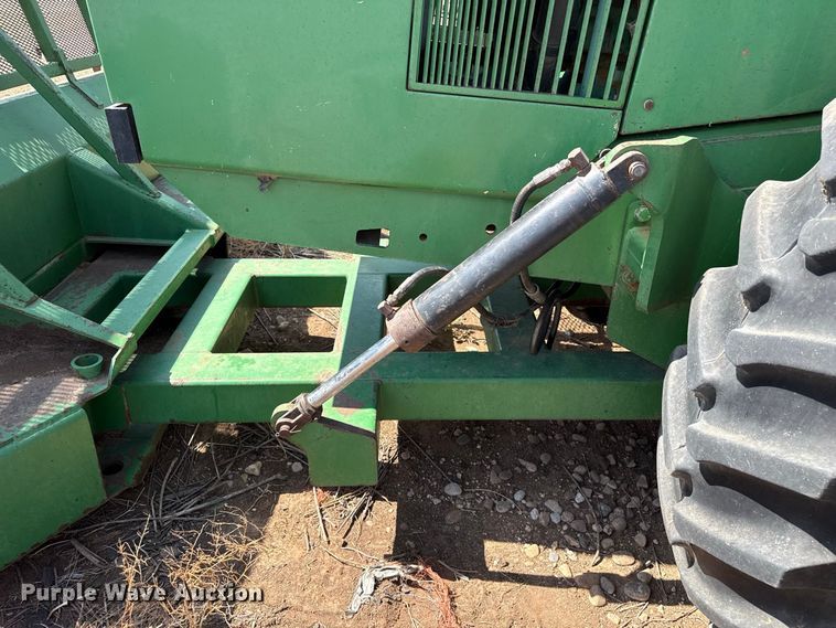 image for item EW4271 1993 John Deere 8770 4WD tractor