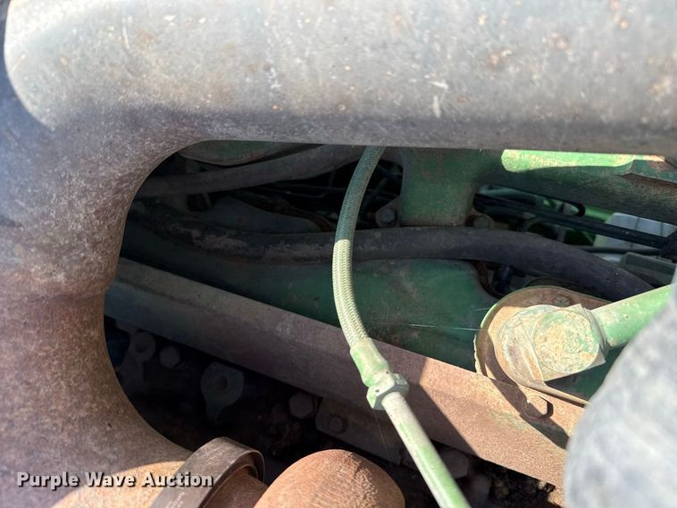 image for item EW4271 1993 John Deere 8770 4WD tractor