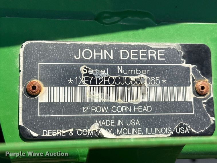 image for item EW4281 2018 John Deere 712C corn head