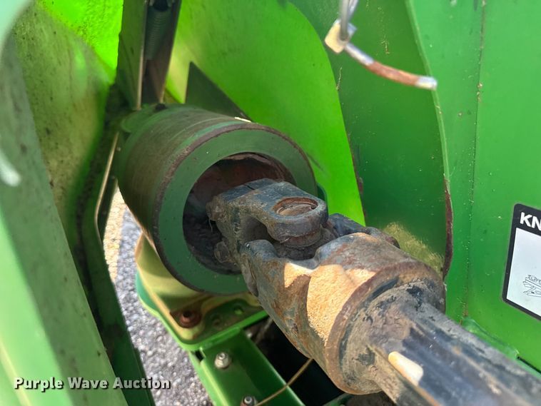 image for item EW4282 2012 John Deere 635FD HydraFlex flex draper head