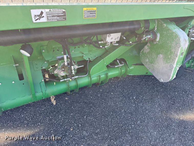 image for item EW4282 2012 John Deere 635FD HydraFlex flex draper head