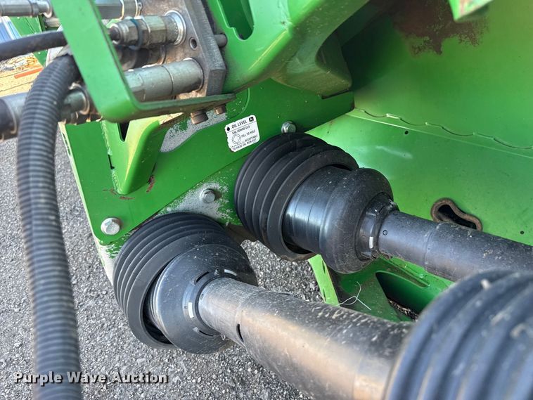 image for item EW4282 2012 John Deere 635FD HydraFlex flex draper head