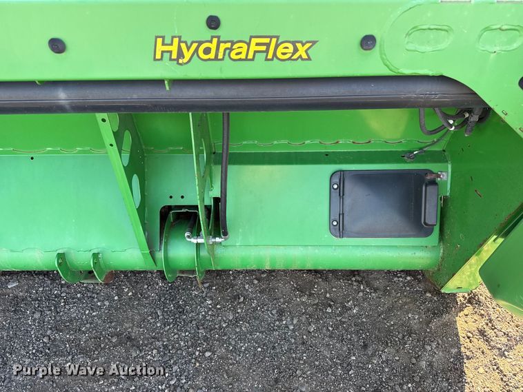 image for item EW4282 2012 John Deere 635FD HydraFlex flex draper head