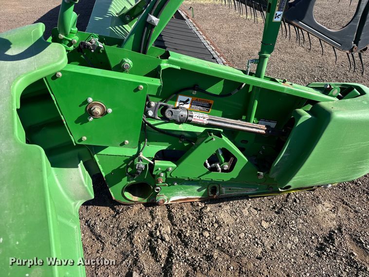 image for item EW4282 2012 John Deere 635FD HydraFlex flex draper head