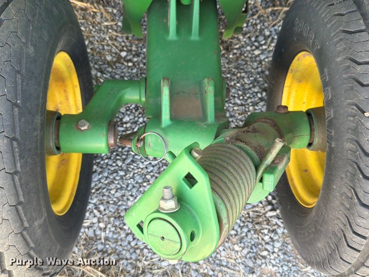 image for item EW8727 2011 John Deere 635 DRAPER draper head