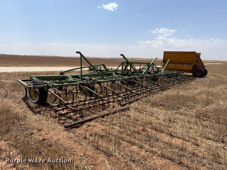 image for item EW8738 Field cultivator