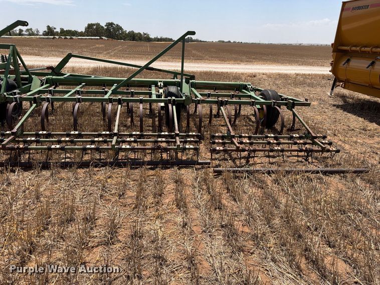 image for item EW8738 Field cultivator