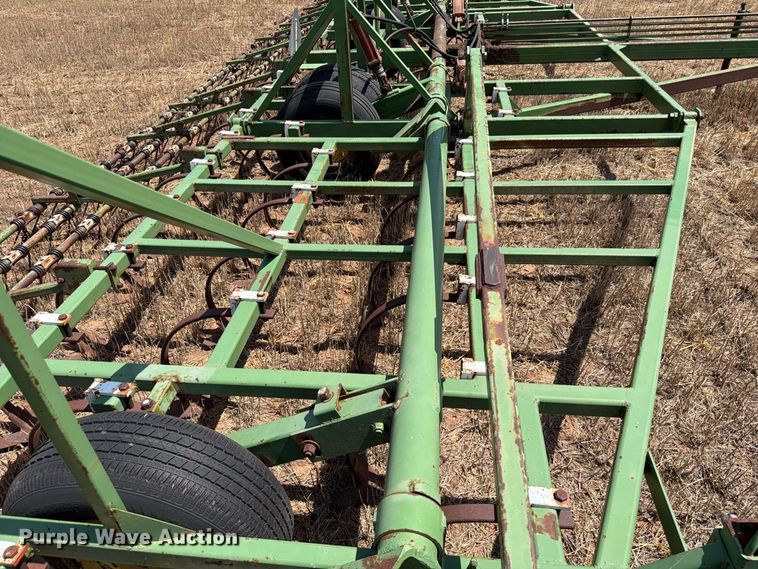 image for item EW8738 Field cultivator