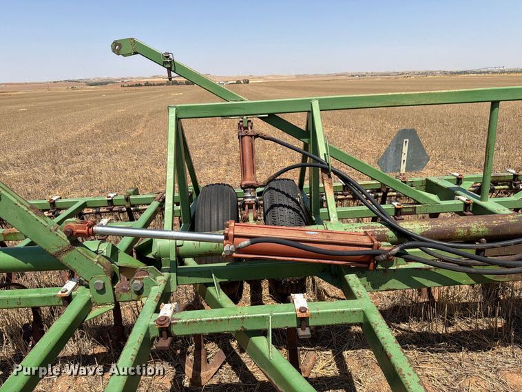 image for item EW8738 Field cultivator
